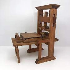 Revolutionary Press A Piece of History 1/10 Scale